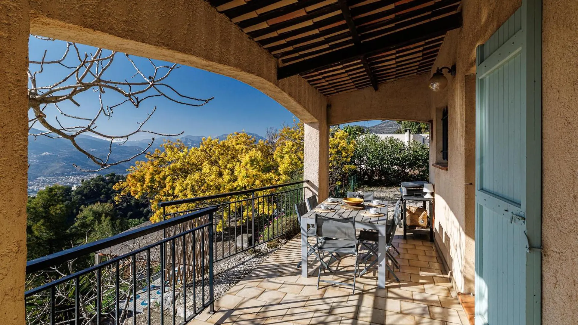 Villa Lavandine - Maison Provencale Avec Piscine - Magnifique Vue Aspremont  Holiday home Aspremont ( Alpes-Maritimes)